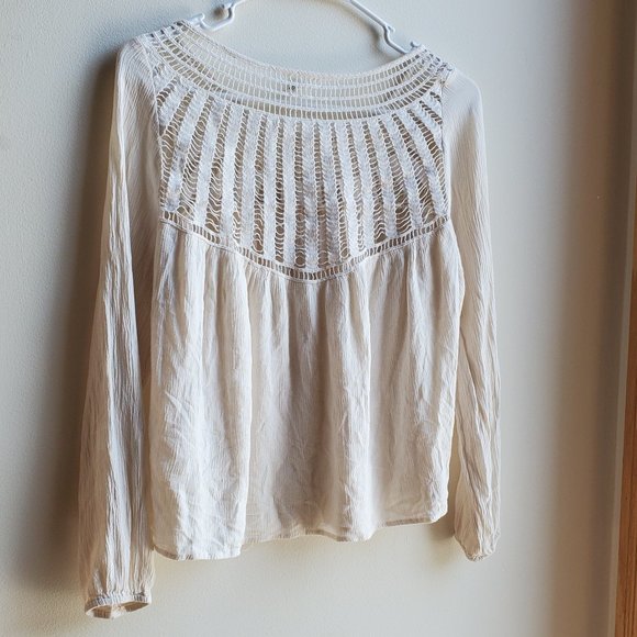 Aeropostale Ivory Crochet Lace Blouse Size Small - Picture 11 of 14
